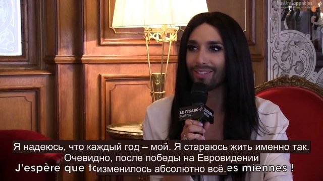 Conchita Wurst rencontre avec la drag queen la plus célèbre (русские субтитры)
