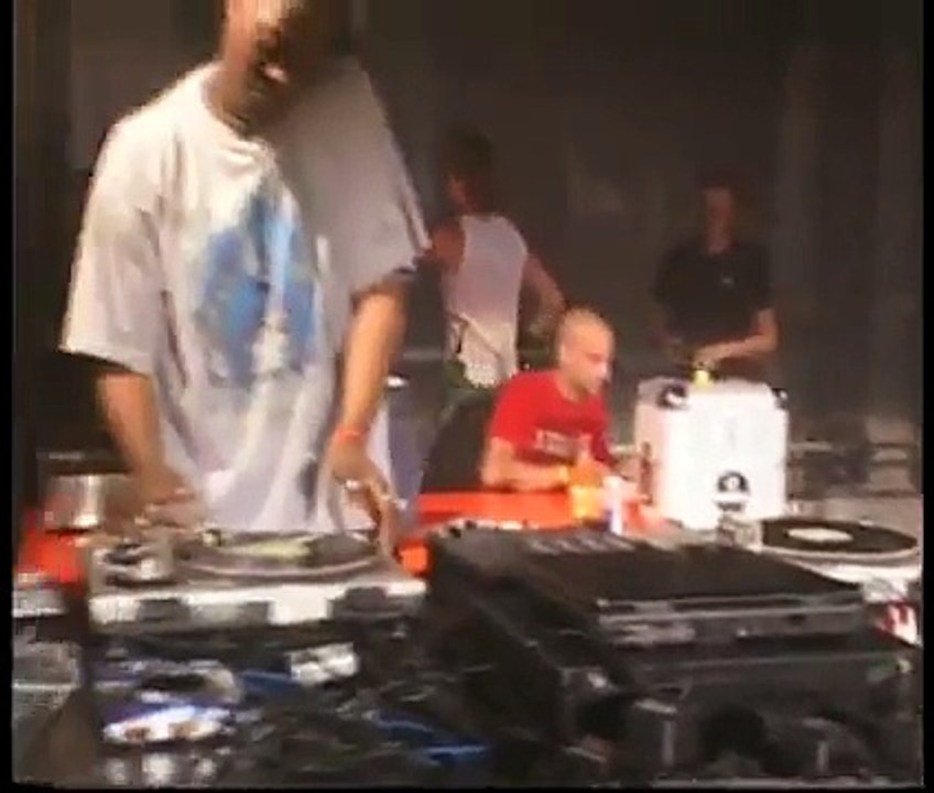 Dj Rush -  Riders on the Storm