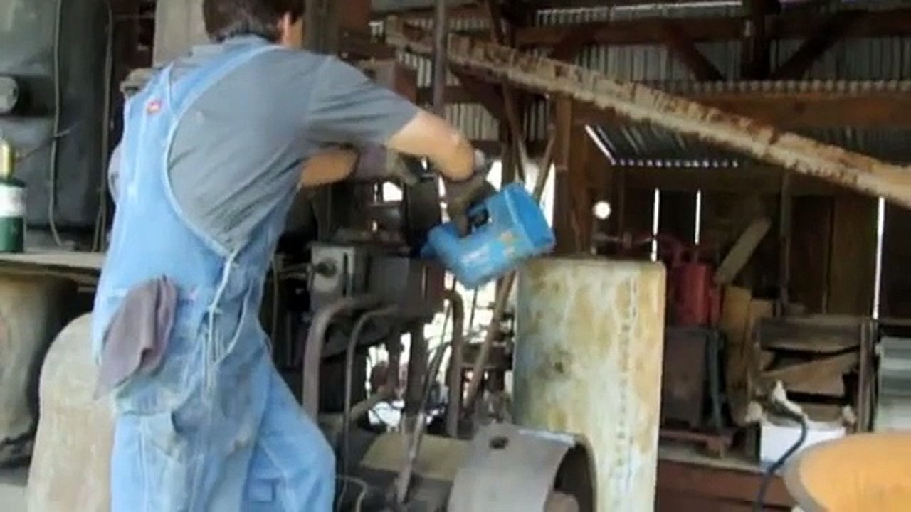 Starting diesel old diesel engine