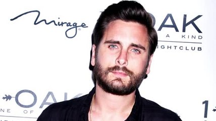 Scott Disick rompe el silencio en los medios sociales luego de separarse de Kourtney Kardashian