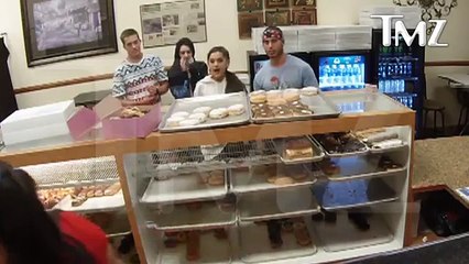 Ariana Grande_ Tongues New Boyfriend & Donuts!