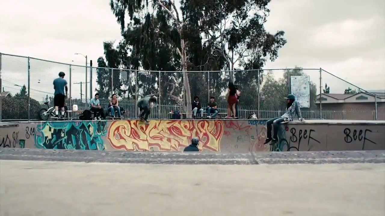 FEAR THE WALKING DEAD Season 1 TEASER TRAILER "Skate Park"