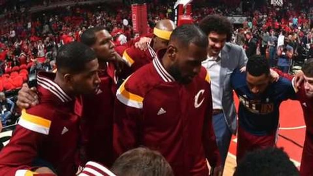 LeBron James agrees to sign with the Cavaliers