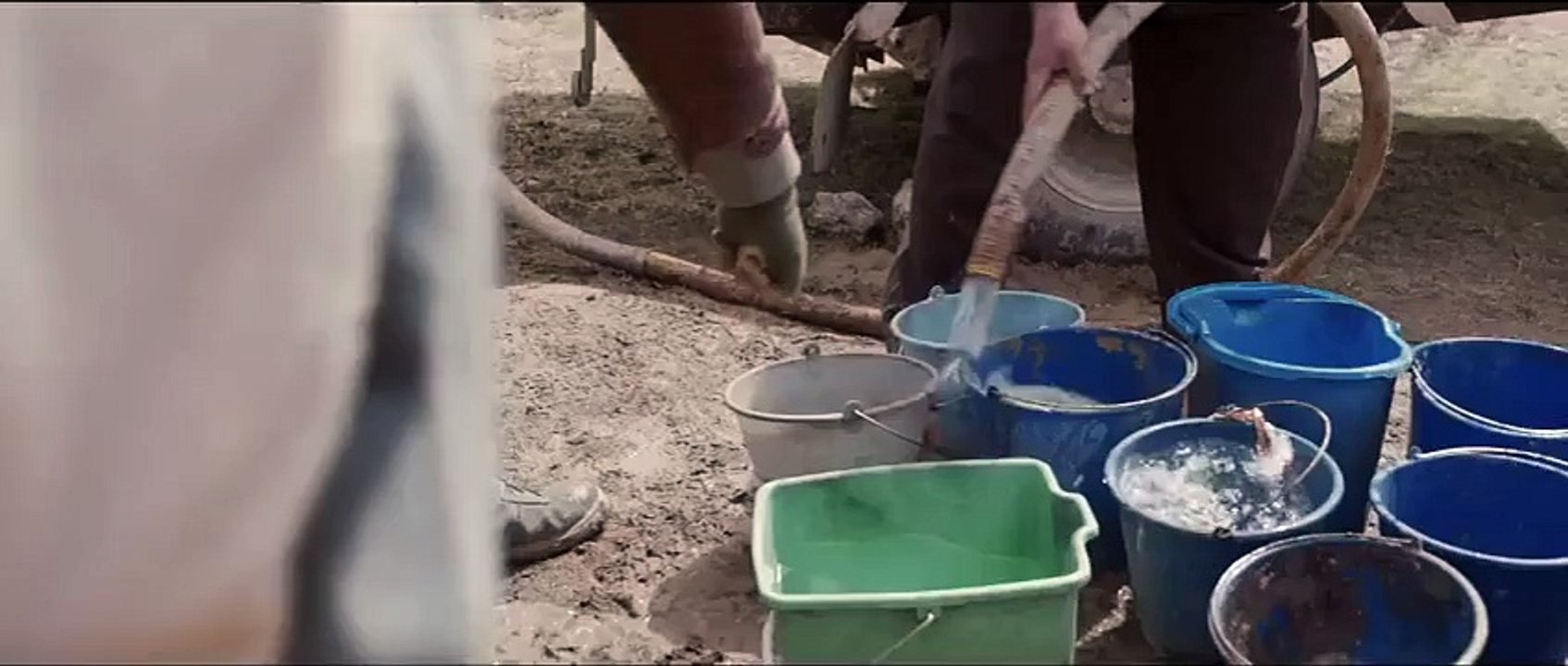 A Perfect Day UK Teaser Trailer (2015)