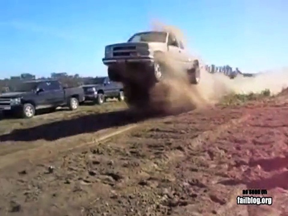 Truck Jump FAIL