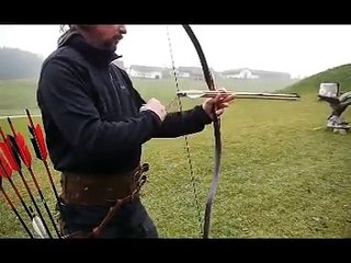 Archery: Special Ottoman Shooting with a Majra or Nawak / www.archery-thumbring.com