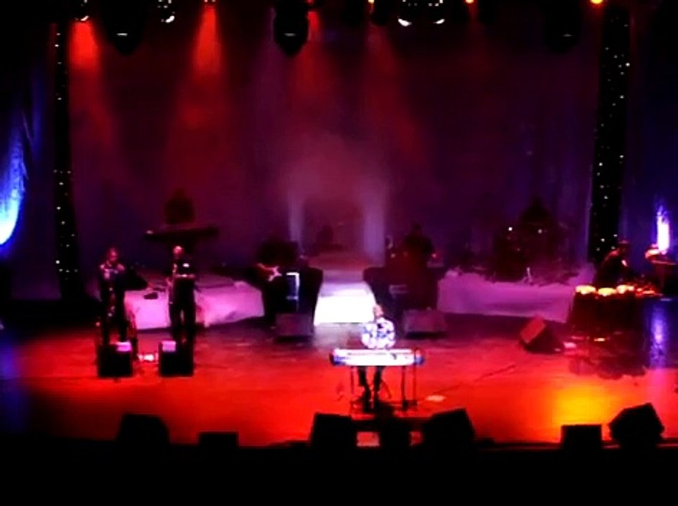 Kem - Say "live"