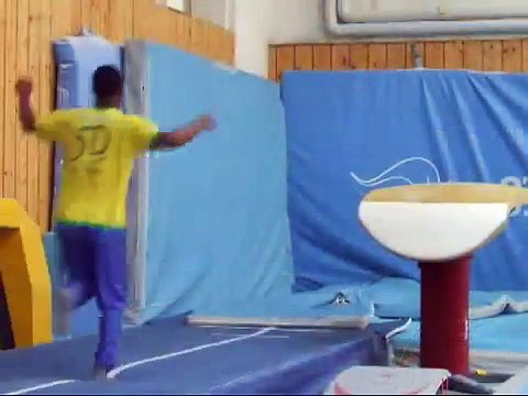 Yamakasi David Belle LPC Officielle Hlm Crew Parkour by 1001 LEGENDES