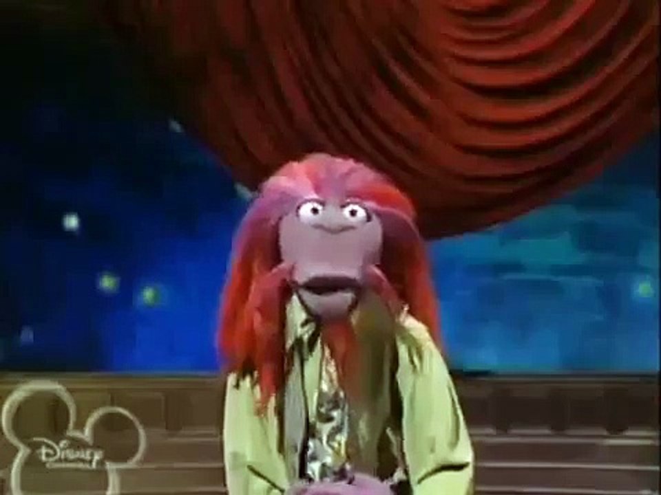 MUPPETS TONIGHT: Carl the Big Mean Psychic
