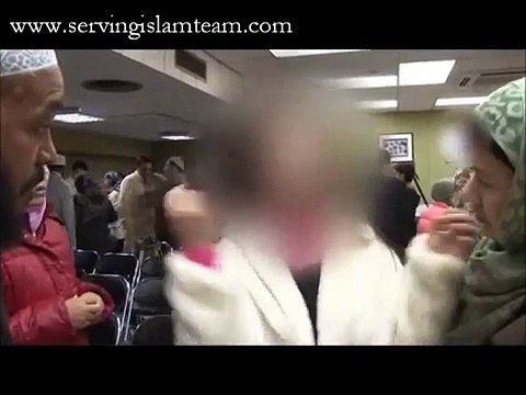 A sister converted to Islam after Dr. Bilal Philips lecture