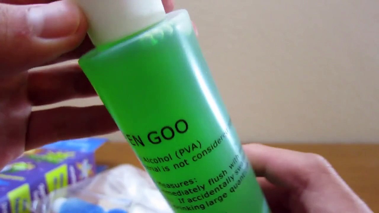 How to Make GREEN SLIME with the Cool Science Cool Slime DIY Kit!