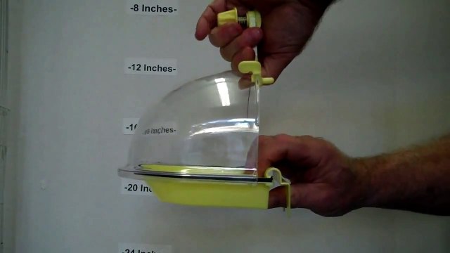 JW Pets Insight Bird Bath for Smaller Birds Installation