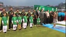 Full Stadium sings national anthem in perfect unison - Pakistan