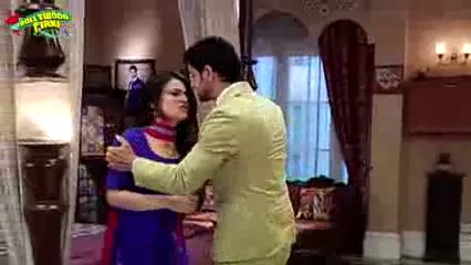Gusse mein Ranveer ne maara Ishani ko Thappad - 15 august 2015 - Meri Aashiqui Tumse Hi