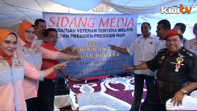 'Rosmah ke luar negara bukan cari jantan' - Ali Tinju