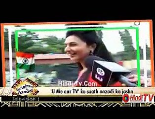 Yeh Hai Mohabbatein  15th August 2015 Divyanka Ne Poudha lagakar Celebrate Kiya Aazadi Ke Jasan Hindi-Tv.Com