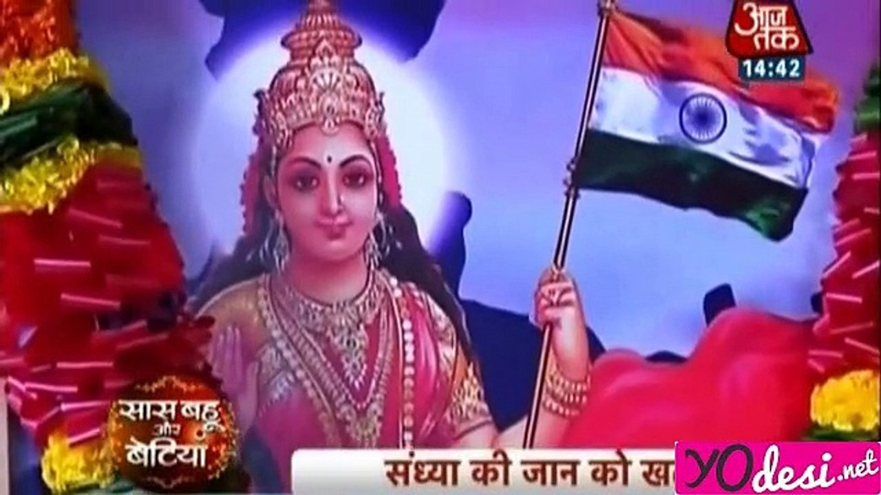 Sandhya Ki Jaan KO Khatra ! - Diya Aur Baati Hum 15th August 2015