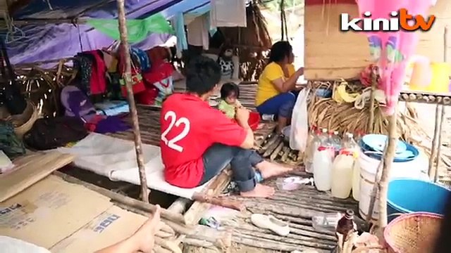 Eight Penans arrested including two teens for collecting 'donations'