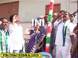 India Independence Day , 15th august. Women beat Man in public