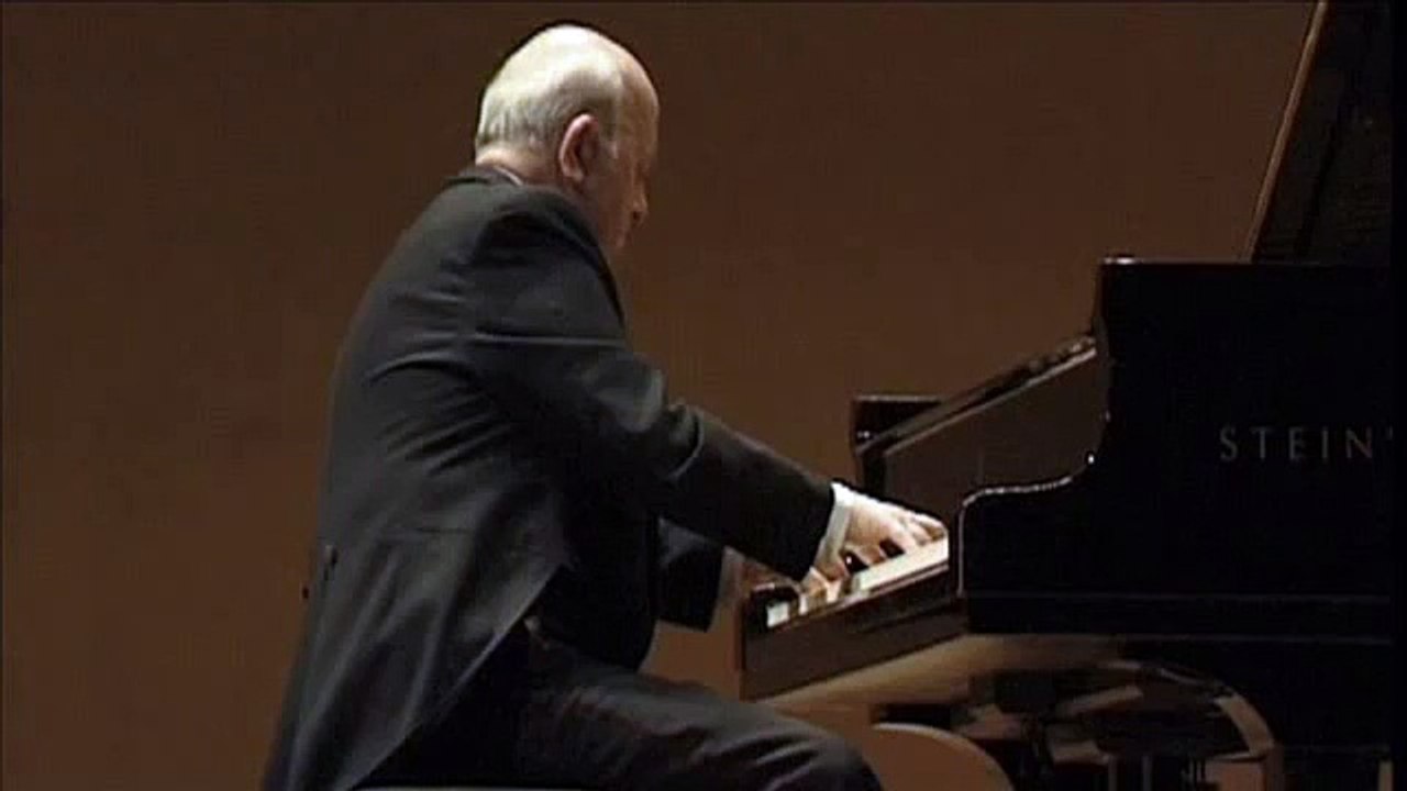 Ivan Moravec live in Prague 1990s: Beethoven - Appassionata (3rd mvt. only)