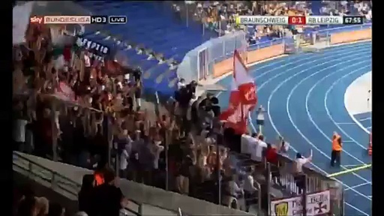 0-1 Davie Selke Goal