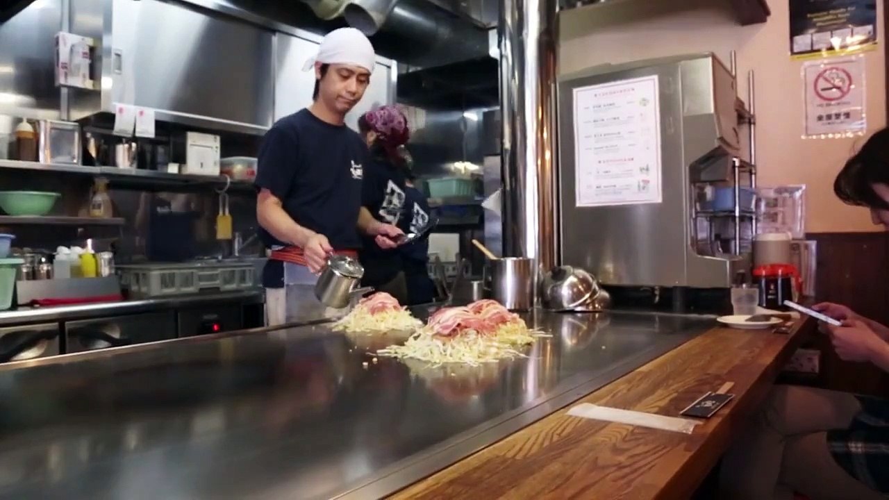 広島 お好み焼 長田屋 / Hiroshima Okonomiyaki NAGATA-YA /原爆ドーム近く /1 minute to the Atomic Bomb Dome on foot