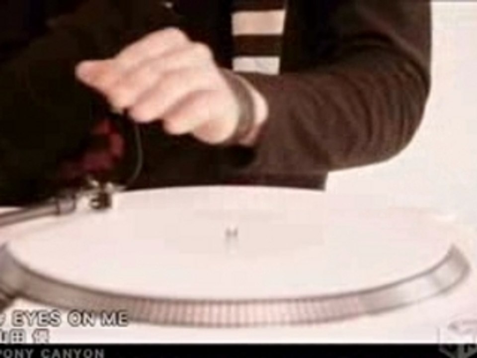 Yu Yamada - Eyes On Me