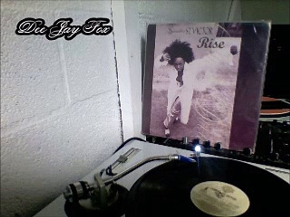 ***Dee Jay Fox*** Sandra St Victor - Rise