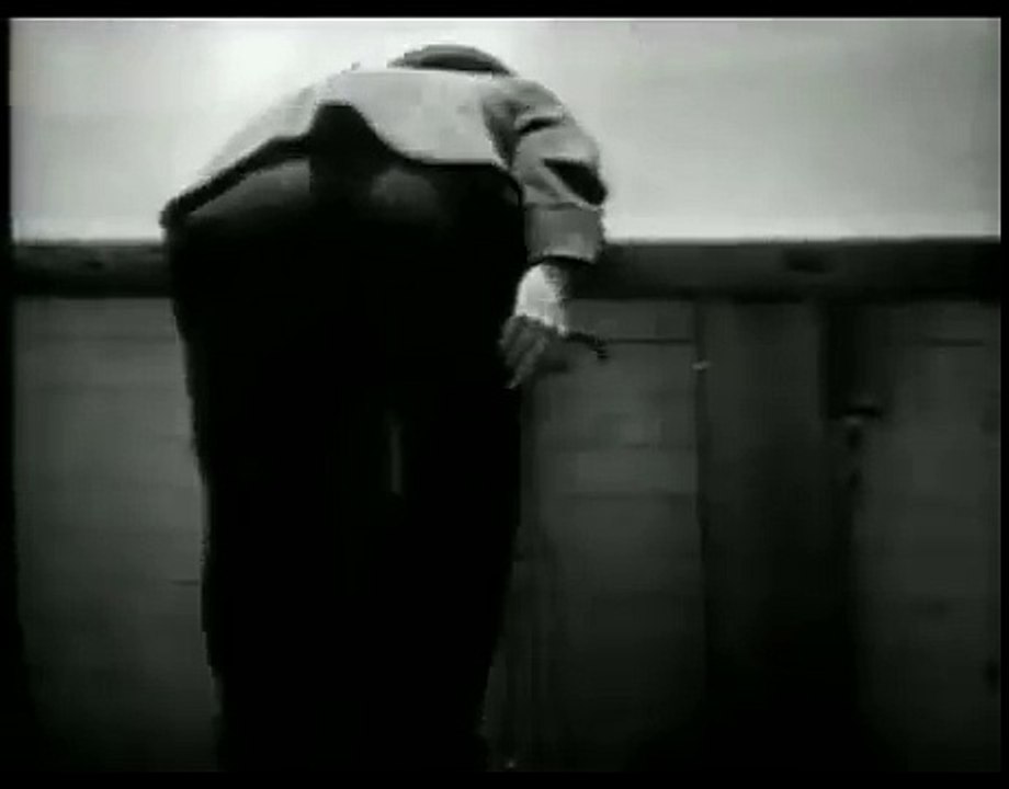 60 The Immigrant - Charlie Chaplin (1917)