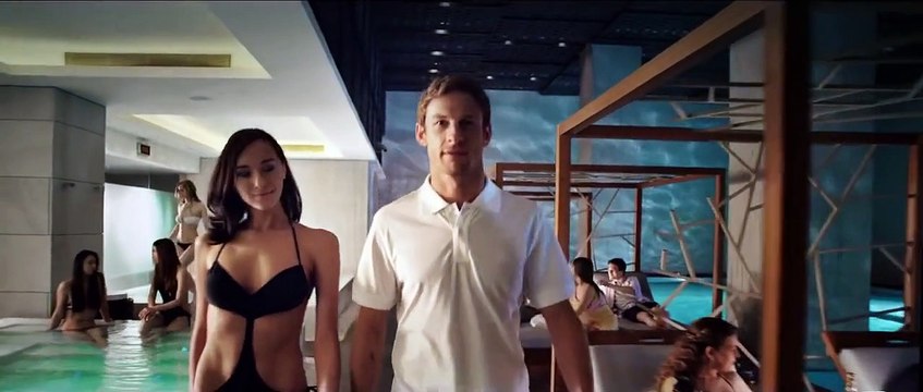 Johnnie Walker Step Inside: Jenson Button The Ultimate Walk