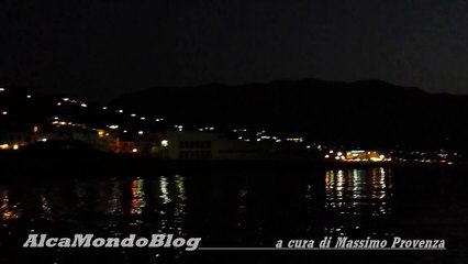 Alcamo Marina, bagno alle nove di sera