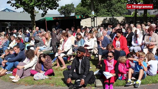Pardon de Querrien. Plus d'un millier de fidèles rassemblés
