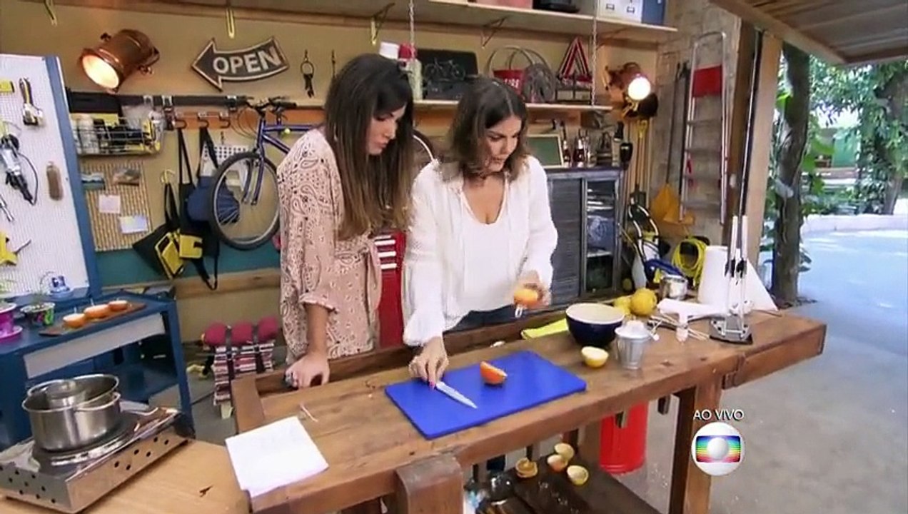 Assistir Programa É DE CASA 15-08-2015 Parte Única online completo