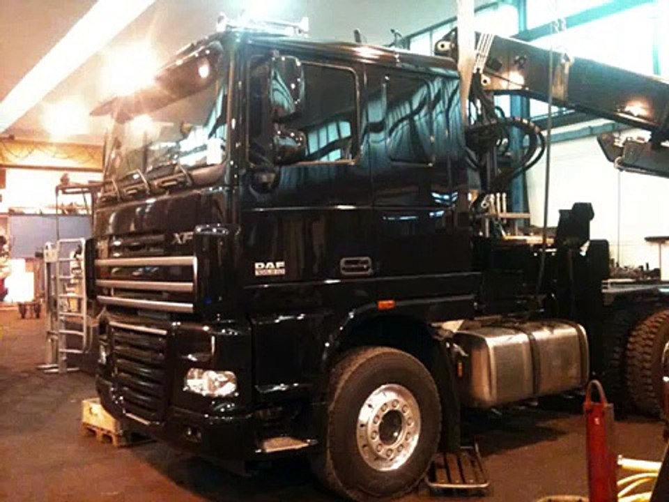 une evolution d'un camion grumier