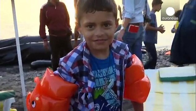 Yunan adalarına göçmen akını sürüyor