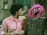 Sesame Street Episode 3120 Part 2 (street scenes)