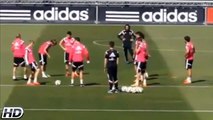 Cristiano Ronaldo tricks Martin Ødegaard with a dummy pass in Real Madrid C.F. training.