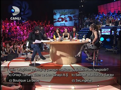 Disko Kralı - Okan Bayülgen Gülme Krizine Giriyor