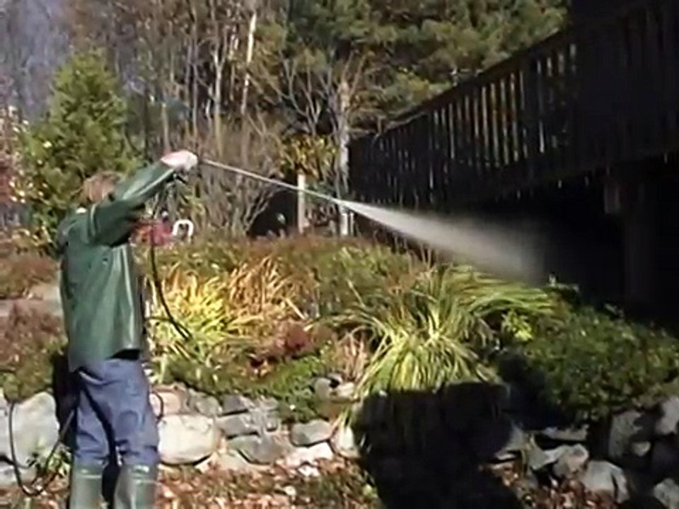 Wood Deck Staining - How to Remove Failed Stain