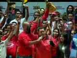 ¡El Presidente Chávez desenvaina la Espada de Bolívar y juramenta a Juventud Bicentenaria!