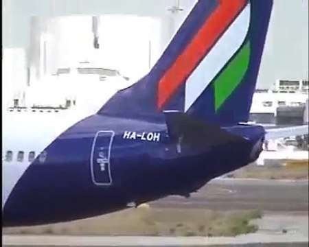 Malev Boeing 737-8Q8 HA-LOH (cn 30667/1448) Charter service titles.