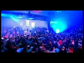 Hillsong UNITED -  One Way ft. Joel Houston