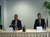 Minister Dr. Franz Josef Jung, zu Besuch bei der Fa. PLATH, Fragen zu Oberst Klein...