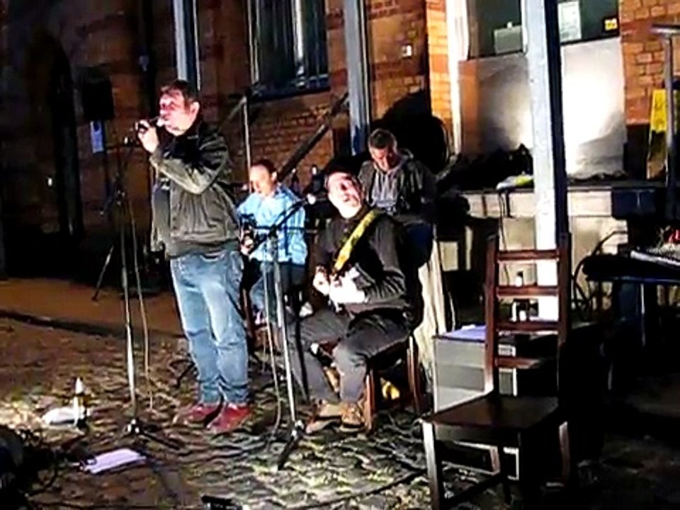 DIE KASSIERER - Tot, tot, tot (Duisburg Ruhrort 22.05.2011)