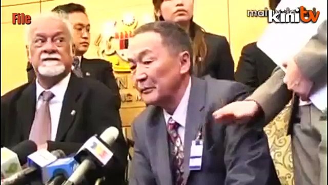 Altantuya's father upset after ex-cops acqutited