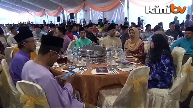 Ops Daulat - Mkini, KiniTV journalists conferred medals