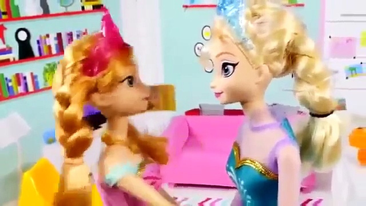 DISNEY FROZEN Trick or Treat Halloween Maleficent Elmo Peppa Pig MLP Play Doh Elsa Anna Ba