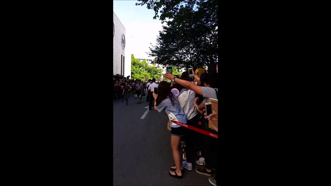 [FANCAM] 150719 Donghae at KBS