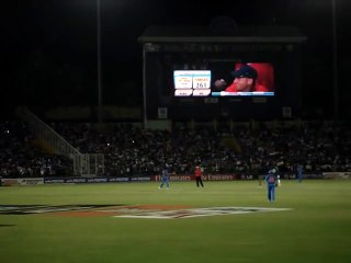 India v Pakistan World Cup 2011 Semi-final at Mohali last ball.MPG