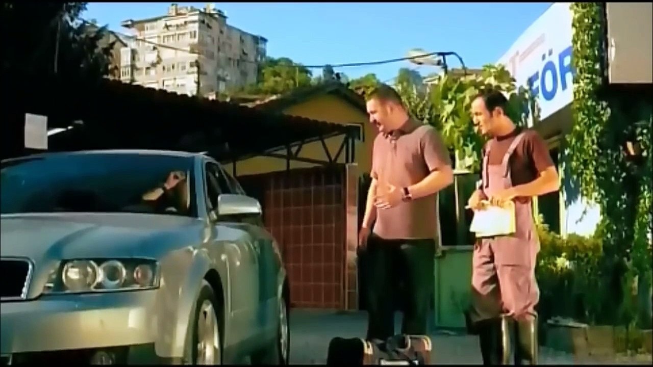 Şafak Sezer Komik Sahneler